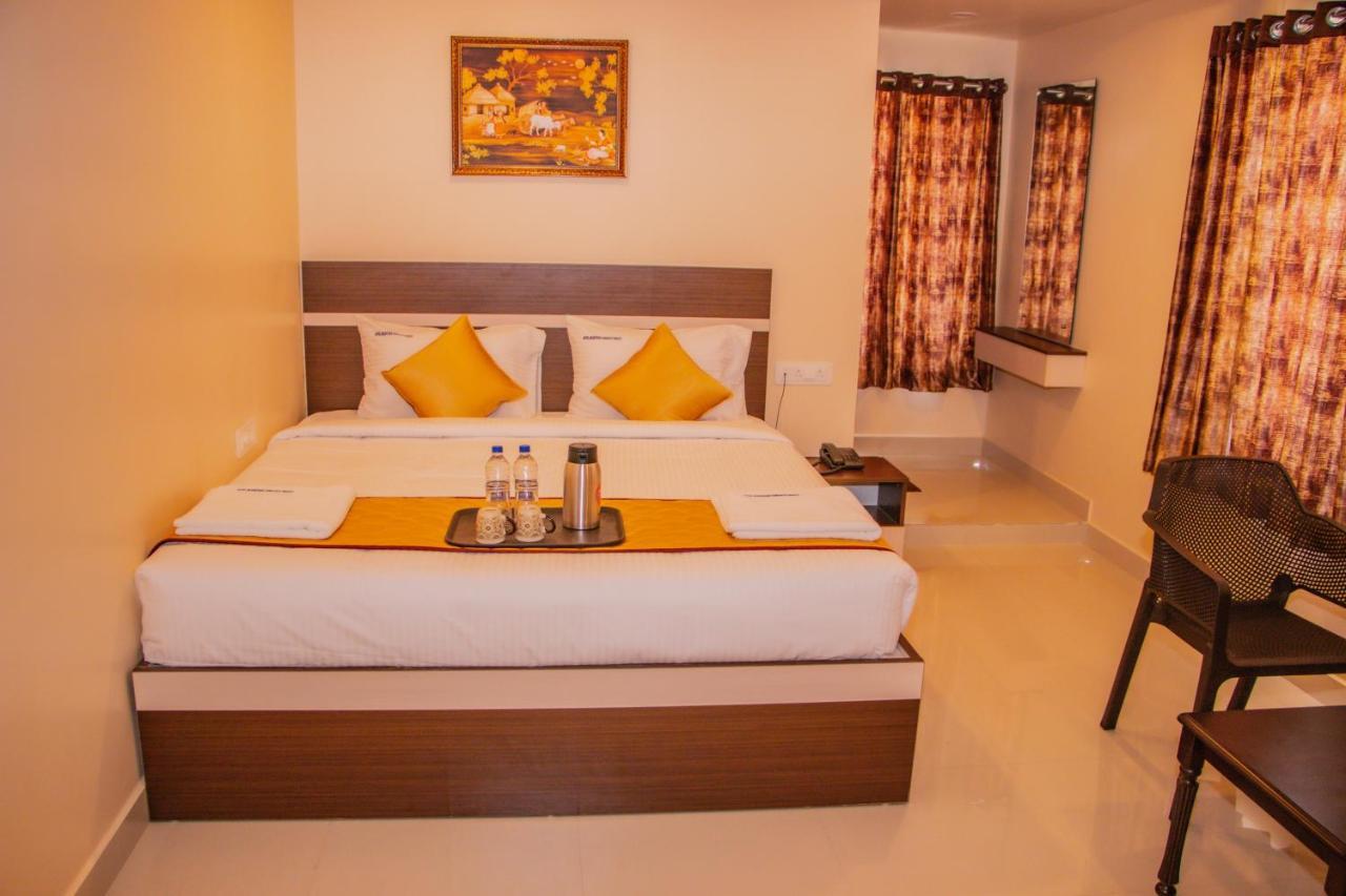 Hotel Mountview Comforts Tirupati Ngoại thất bức ảnh