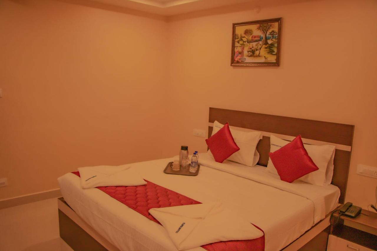 Hotel Mountview Comforts Tirupati Ngoại thất bức ảnh
