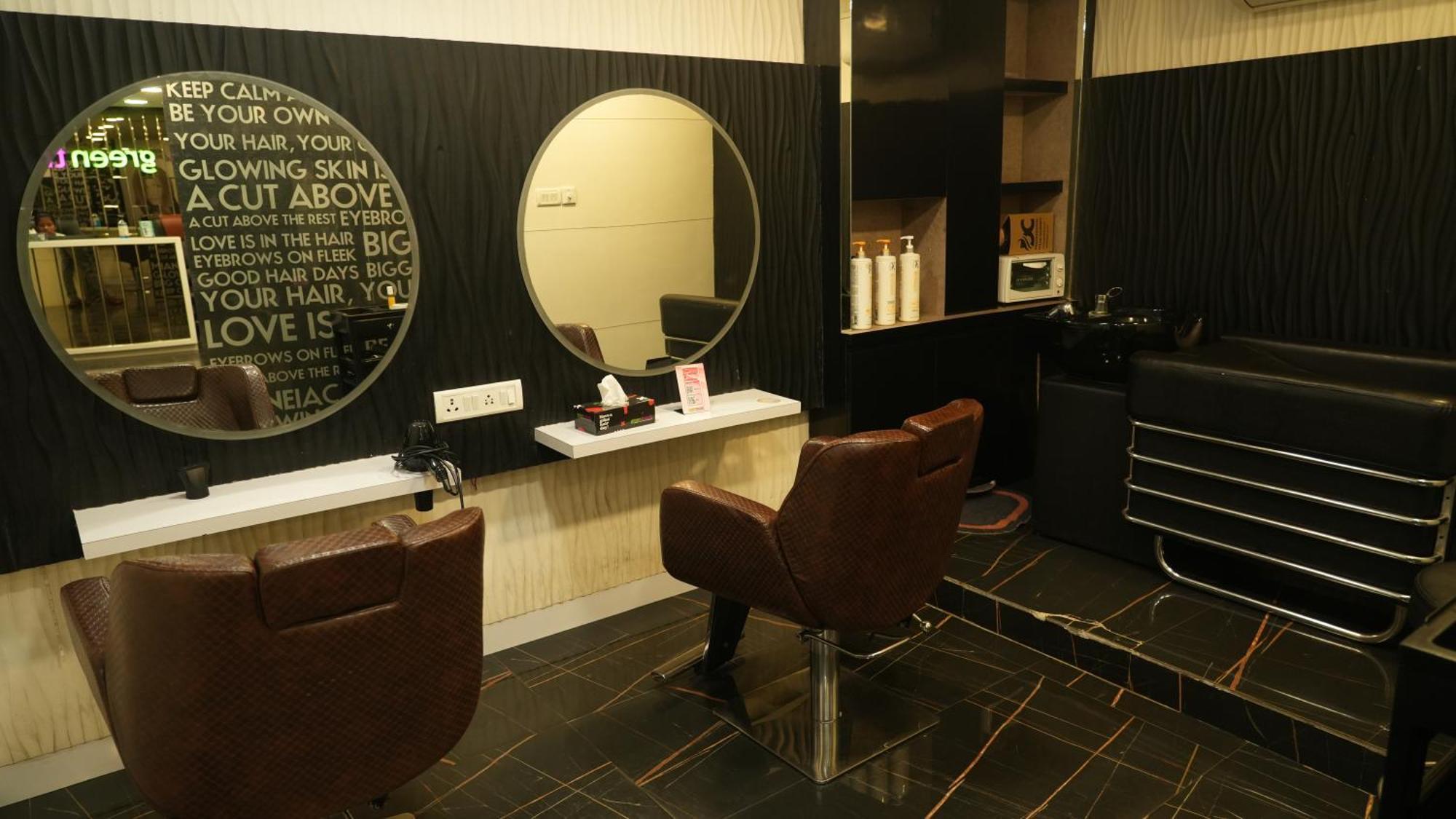 Hotel Mountview Comforts Tirupati Ngoại thất bức ảnh