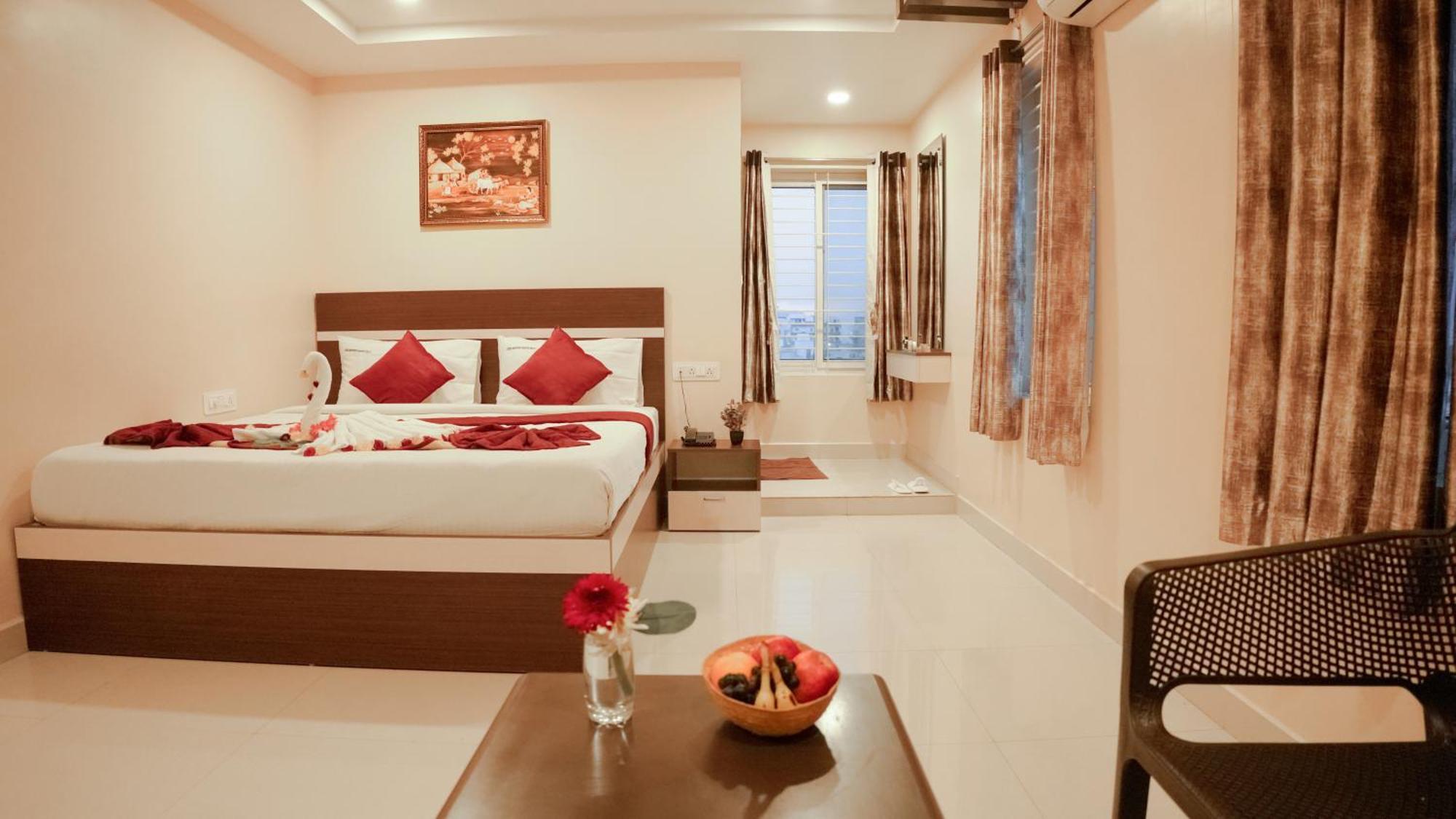 Hotel Mountview Comforts Tirupati Ngoại thất bức ảnh