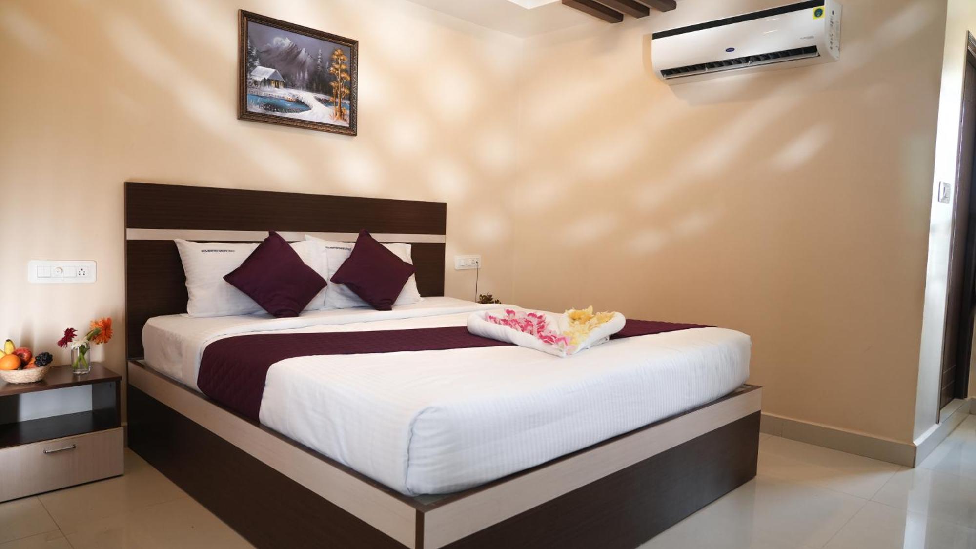 Hotel Mountview Comforts Tirupati Ngoại thất bức ảnh