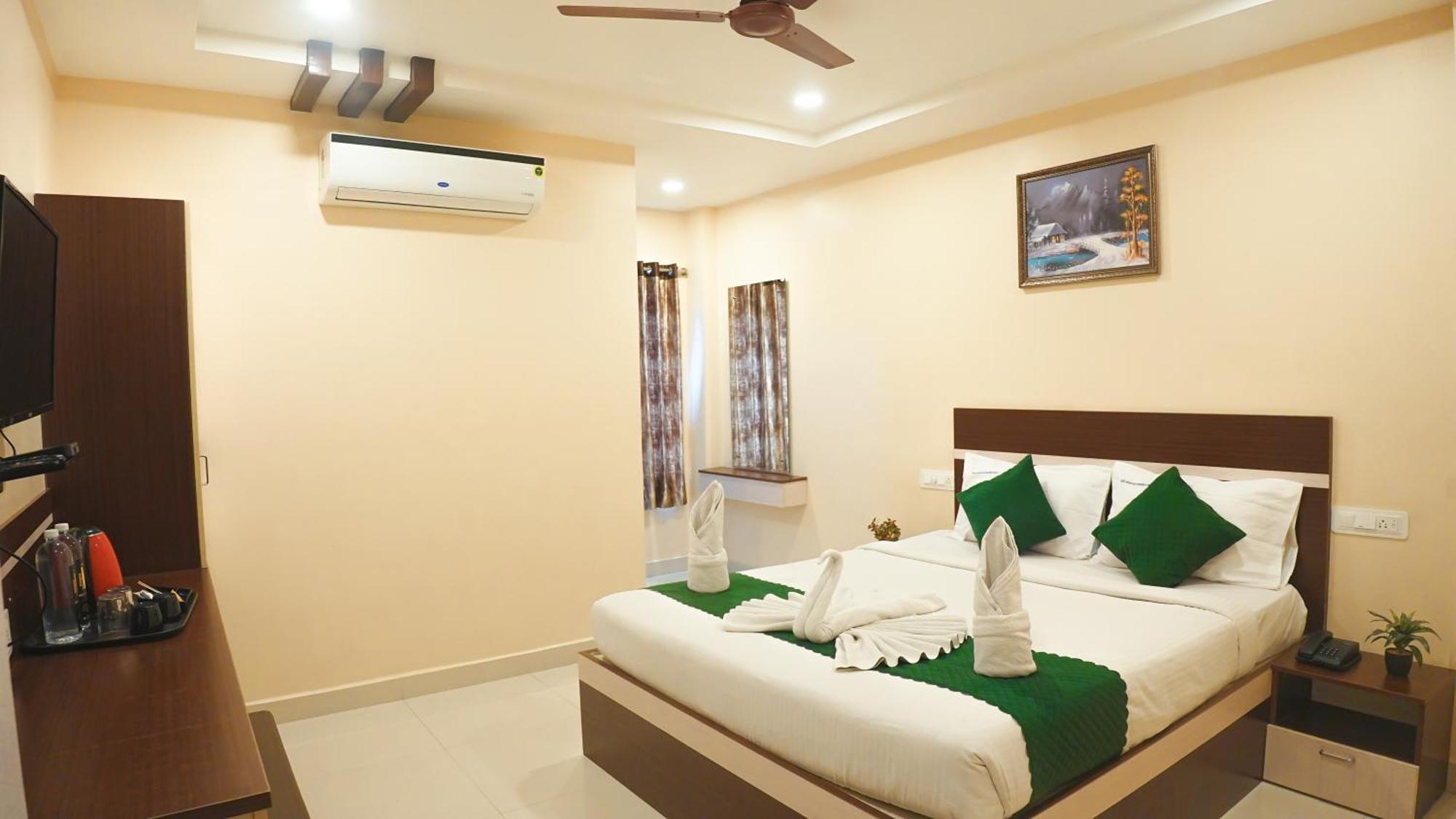 Hotel Mountview Comforts Tirupati Ngoại thất bức ảnh